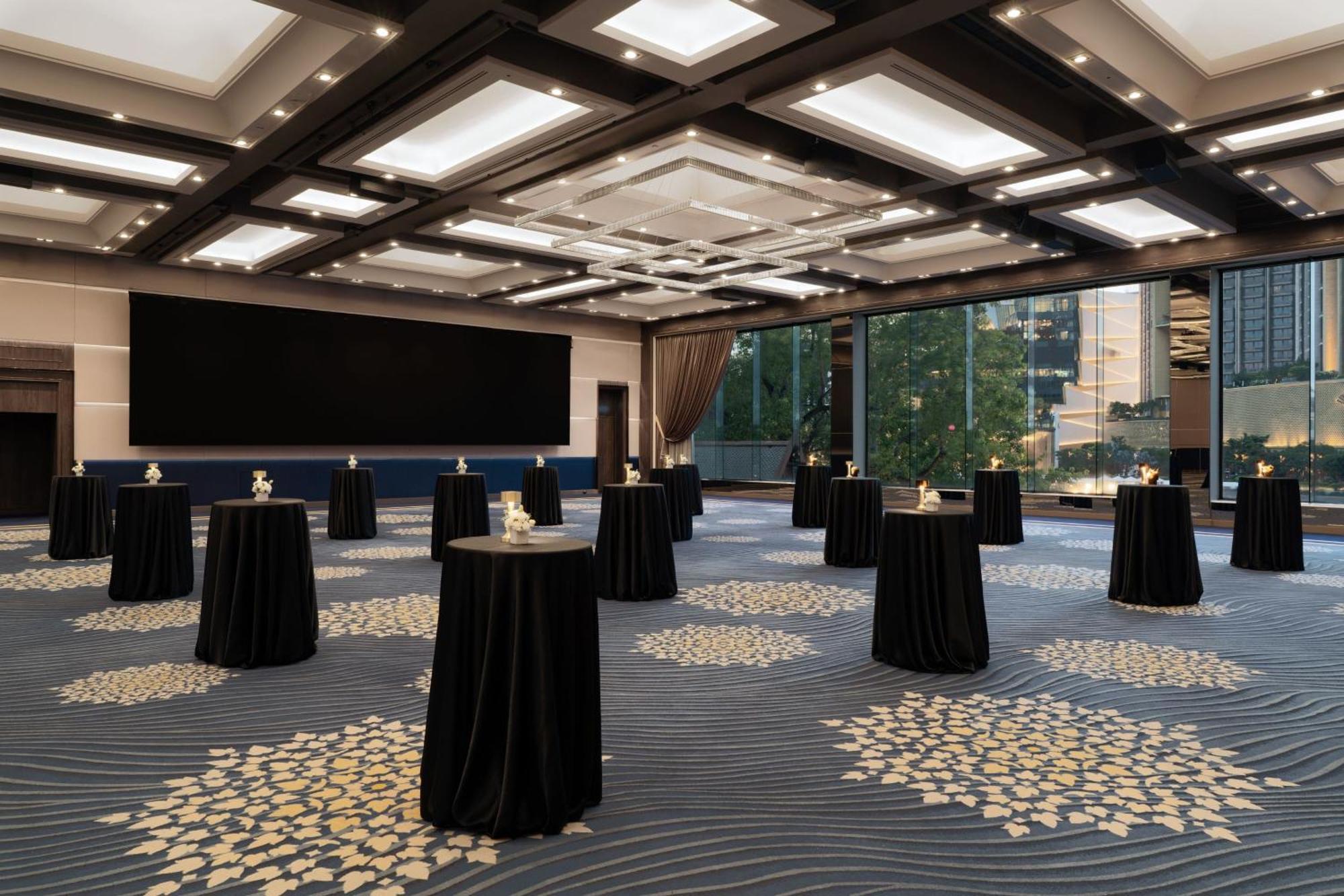 Royal Orchid Sheraton Riverside Hotel Bangkok Kültér fotó The Grand Ballroom